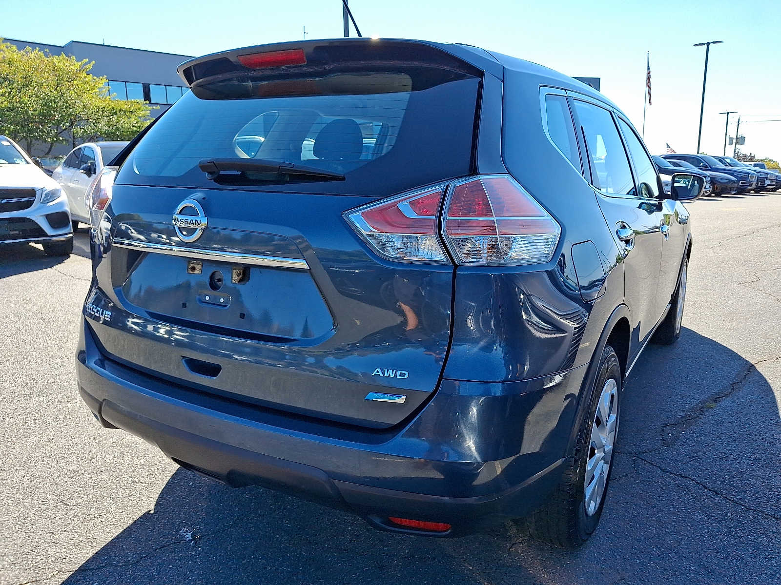 Thumbnail: 2014 Nissan Rogue - 4