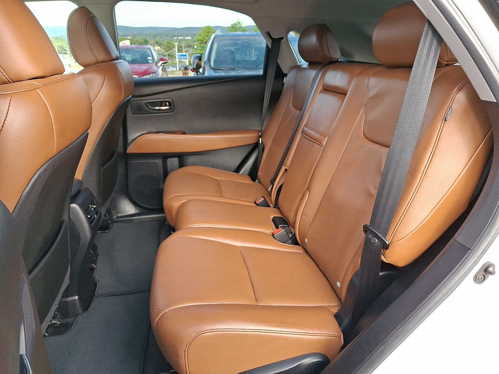 Thumbnail: 2015 Lexus RX - 8