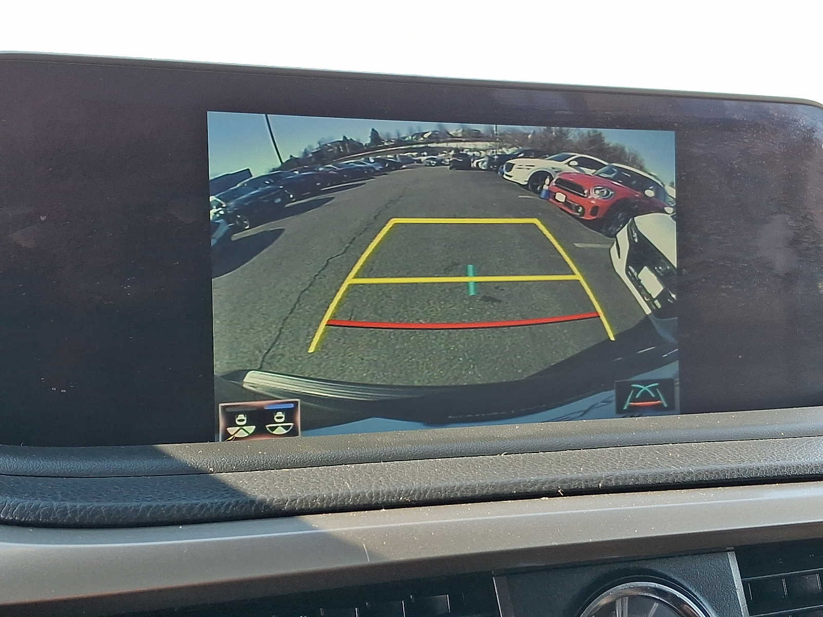 Thumbnail: 2021 Lexus RX - 15