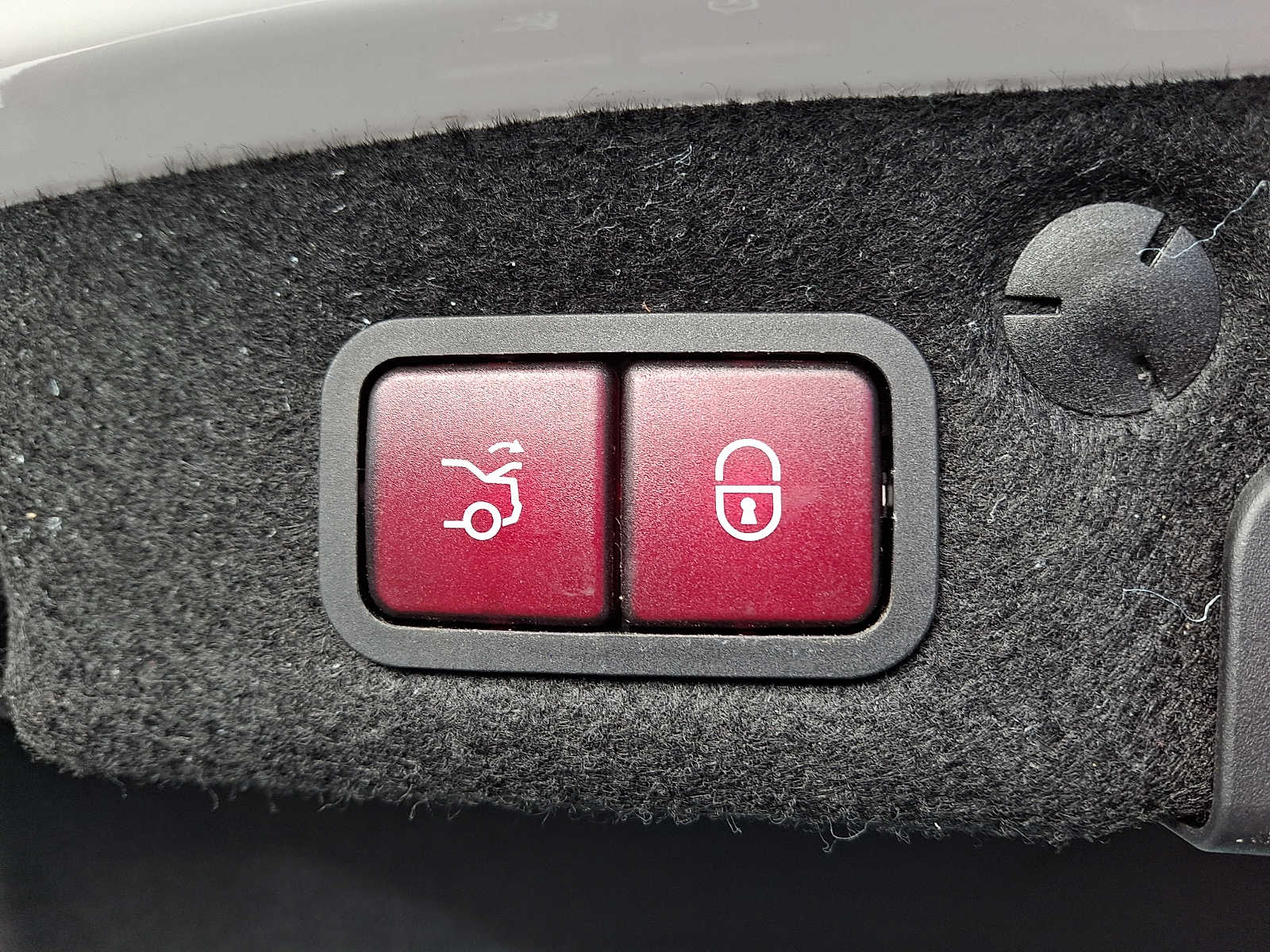 Thumbnail: 2017 Mercedes-Benz C-Class - 27