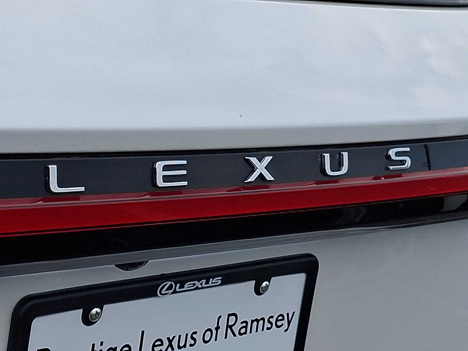 Thumbnail: 2024 Lexus RX - 29
