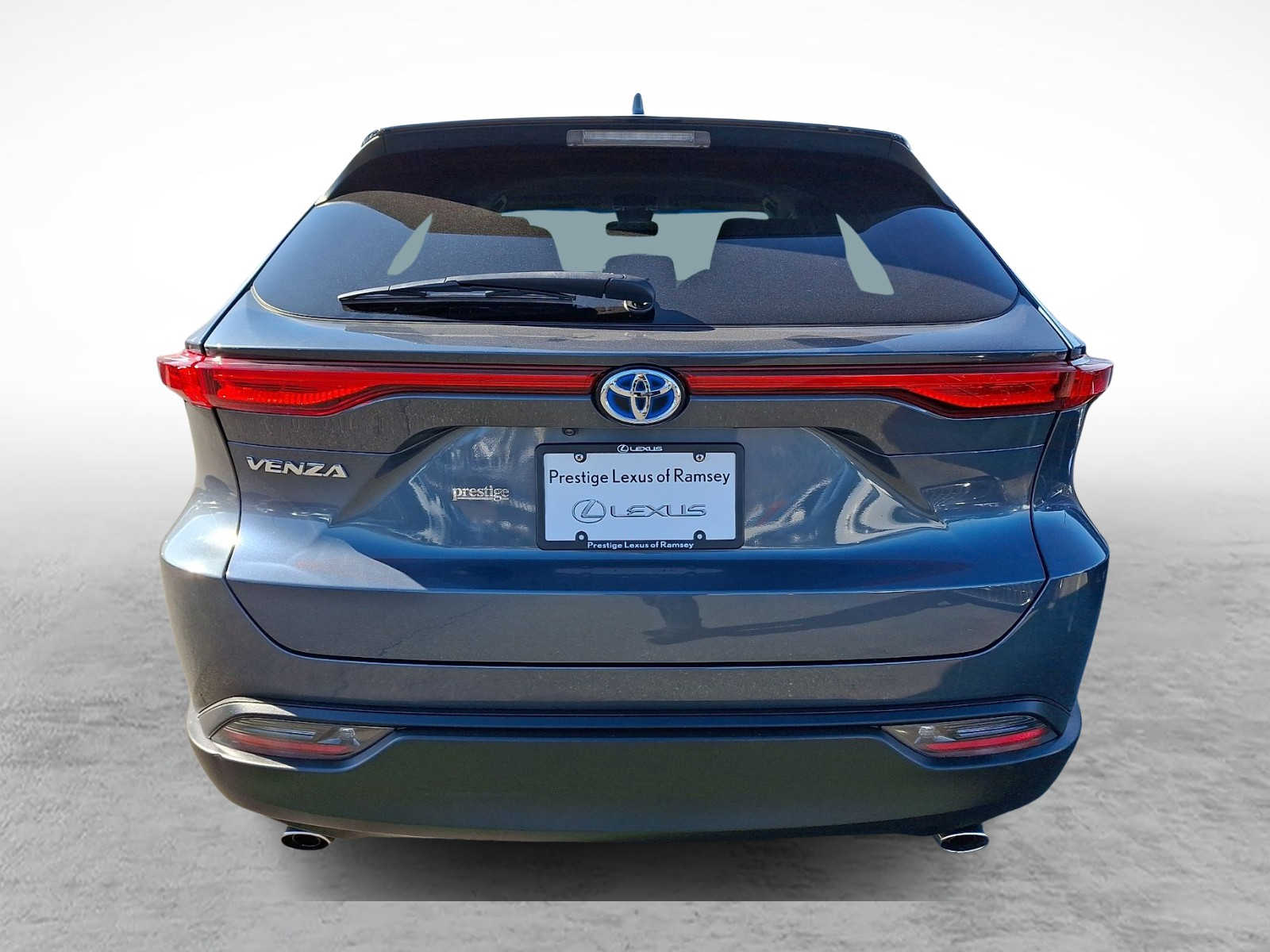 Thumbnail: 2023 Toyota Venza - 5