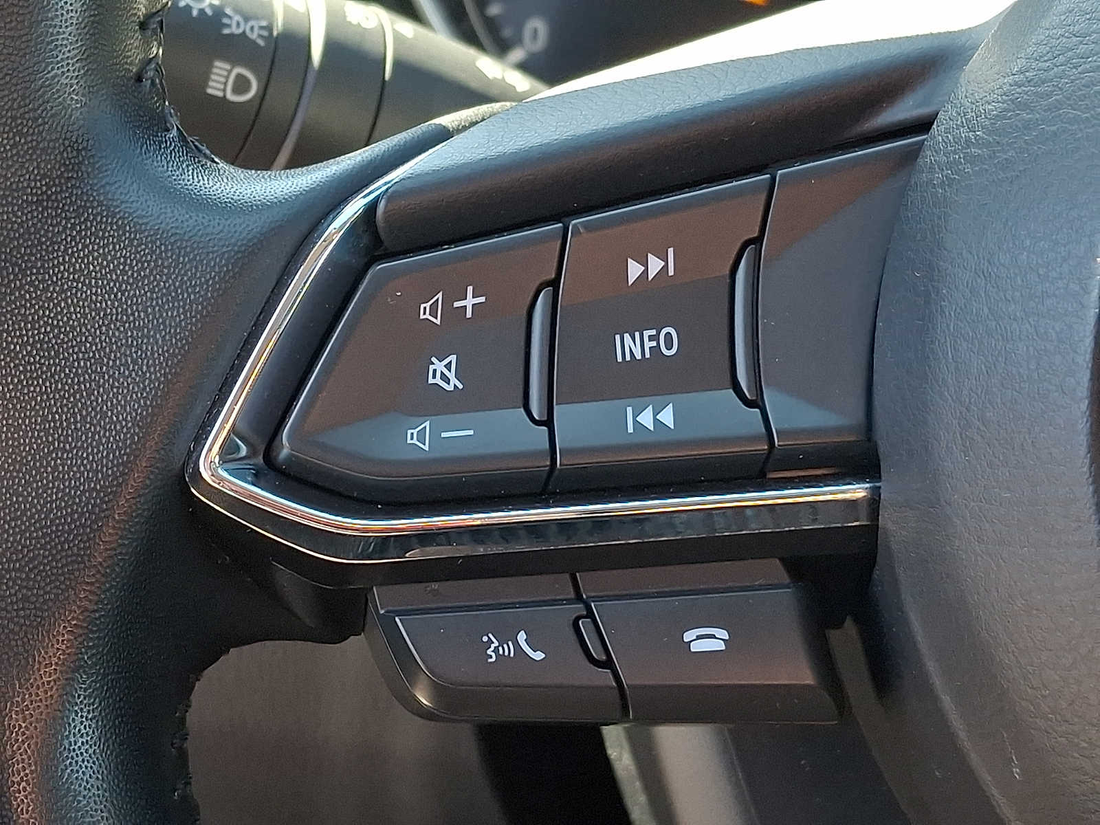 Thumbnail: 2023 Mazda CX-9 - 20