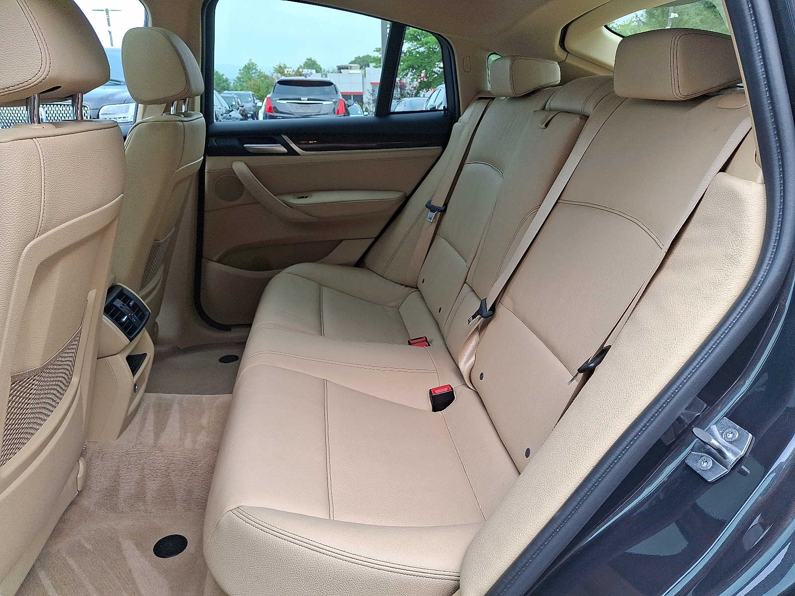 Thumbnail: 2015 BMW X4 - 8