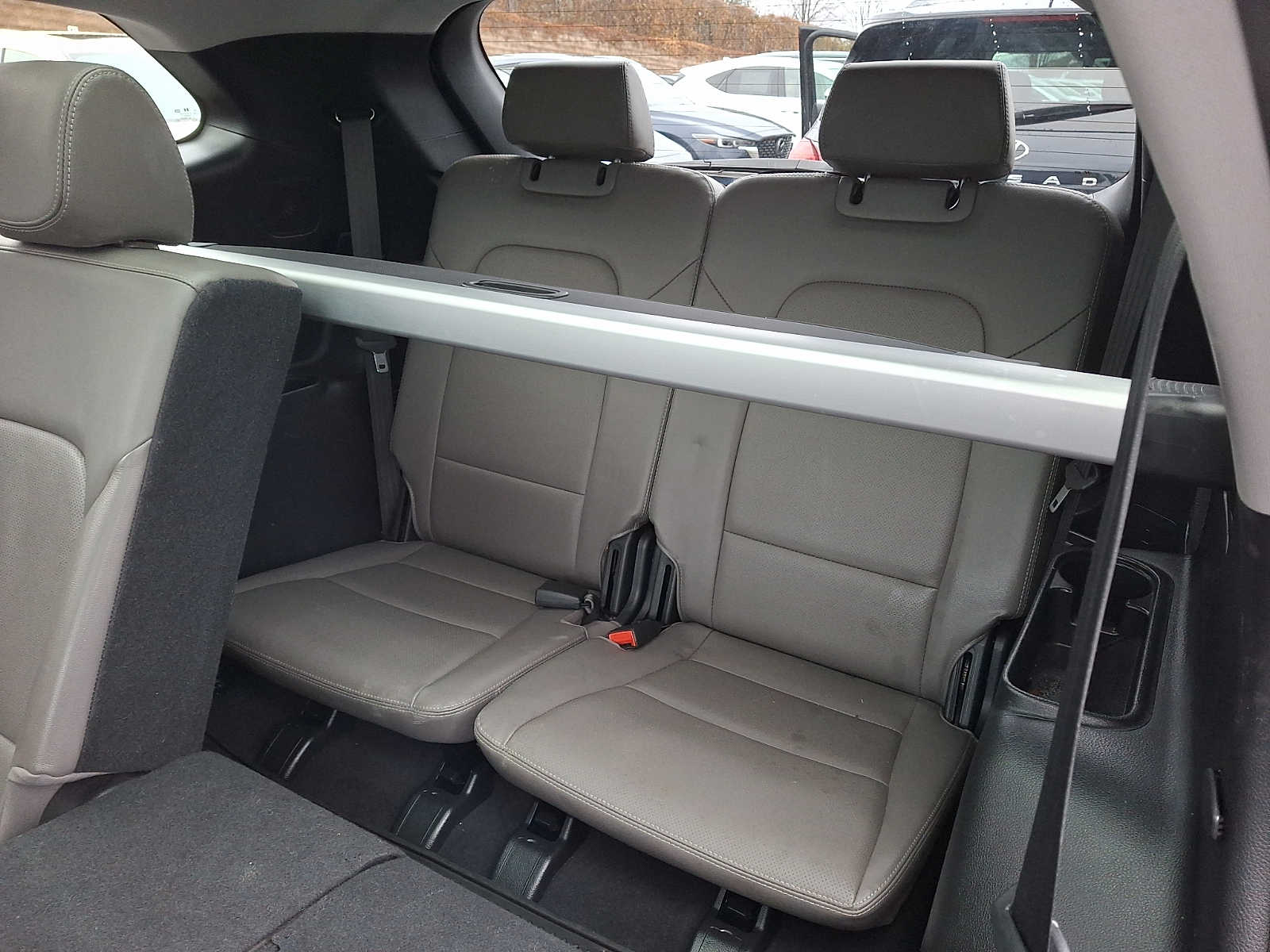 Thumbnail: 2015 Hyundai Santa Fe - 8