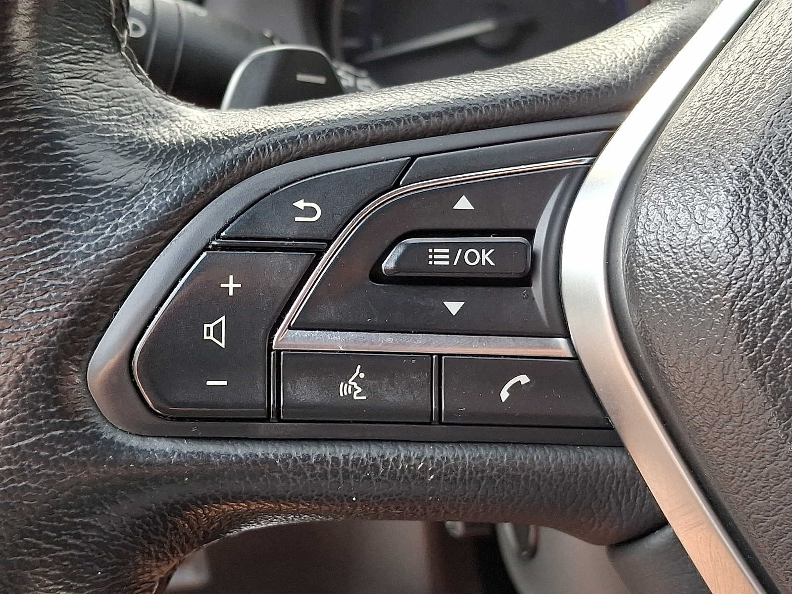 Thumbnail: 2018 INFINITI  - 19