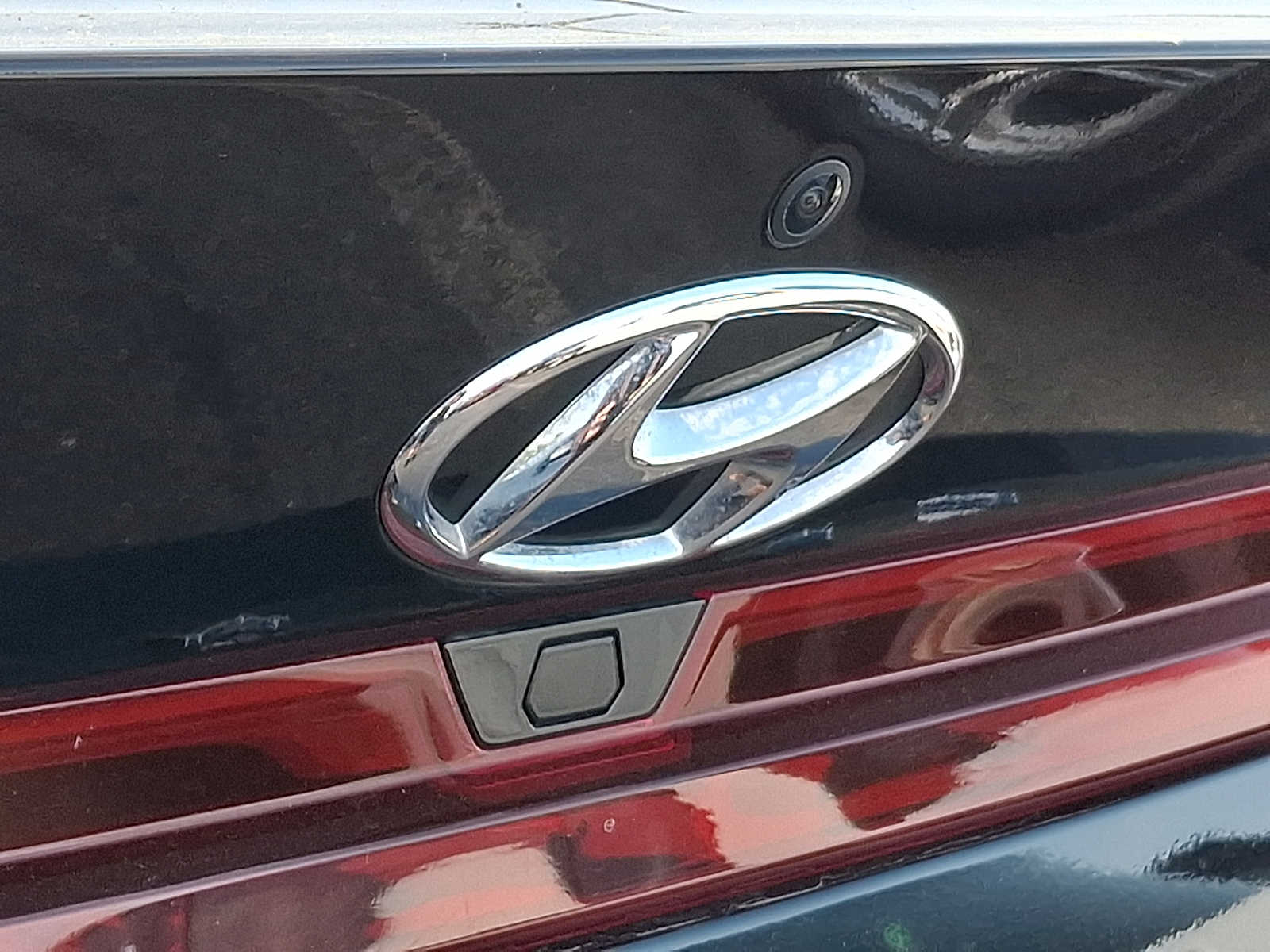 Thumbnail: 2023 Hyundai Elantra - 28