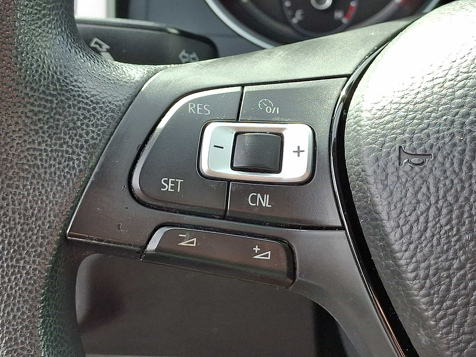 Thumbnail: 2018 Volkswagen Atlas - 19