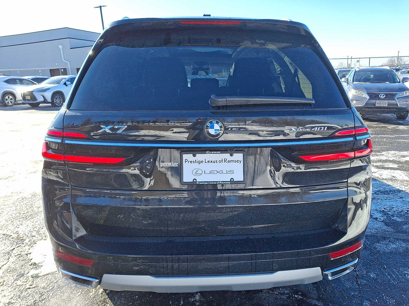 Thumbnail: 2026 BMW X7 - 4