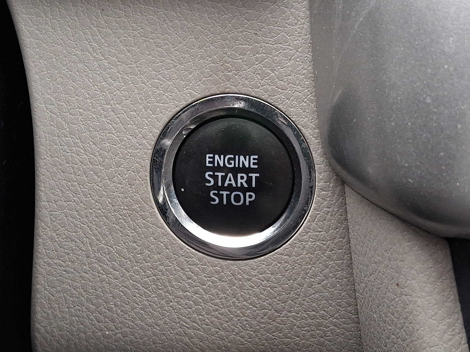 Thumbnail: 2014 Toyota Highlander - 23