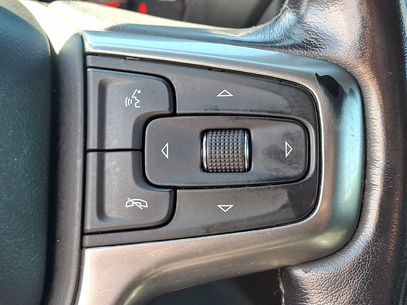 Thumbnail: 2021 Chevrolet Silverado 1500 - 17