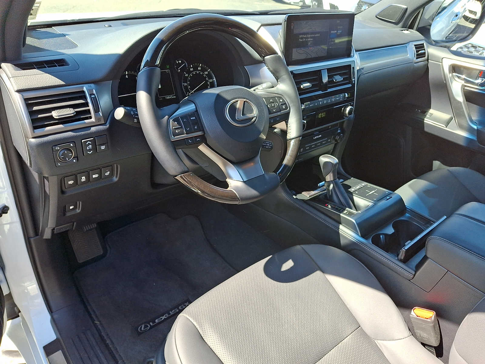 Thumbnail: 2023 Lexus GX - 10