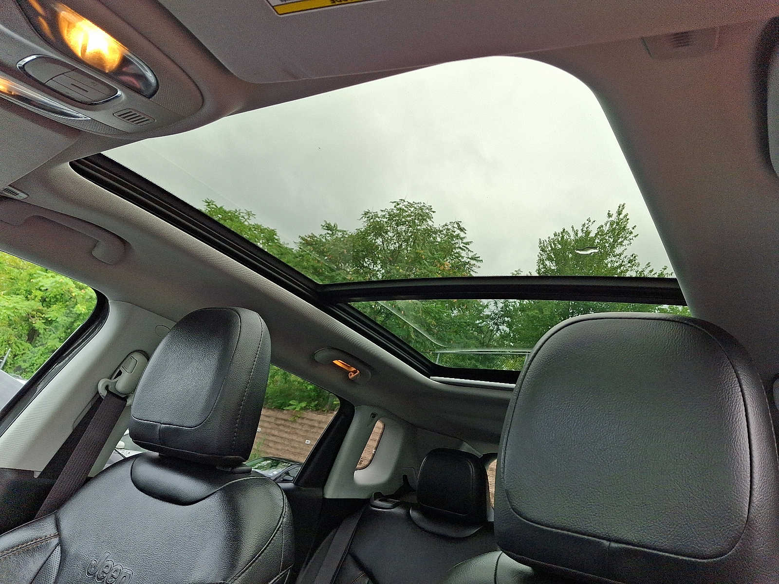 Thumbnail: 2019 Jeep Compass - 11