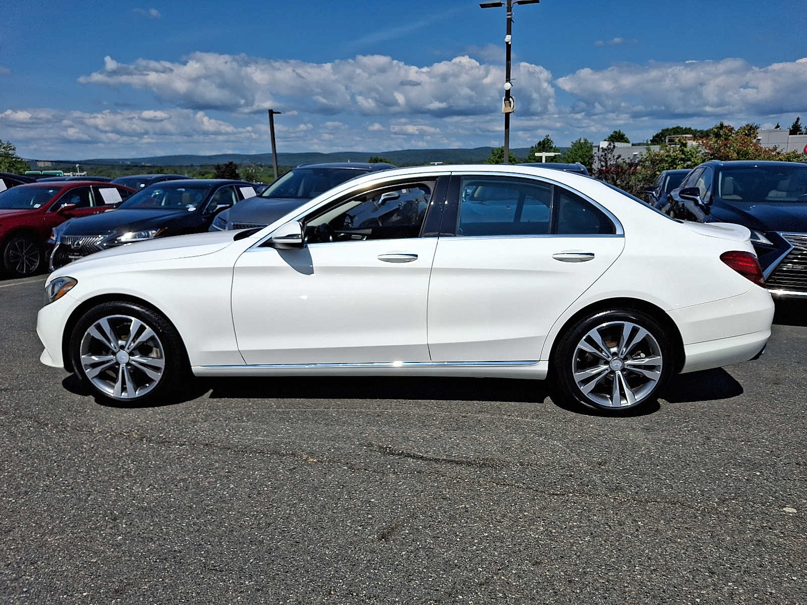 Thumbnail: 2016 Mercedes-Benz C-Class - 6