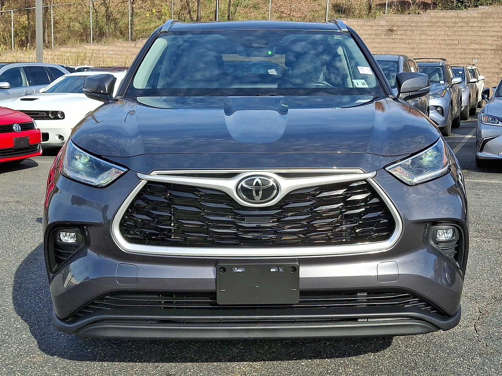 Thumbnail: 2021 Toyota Highlander - 2