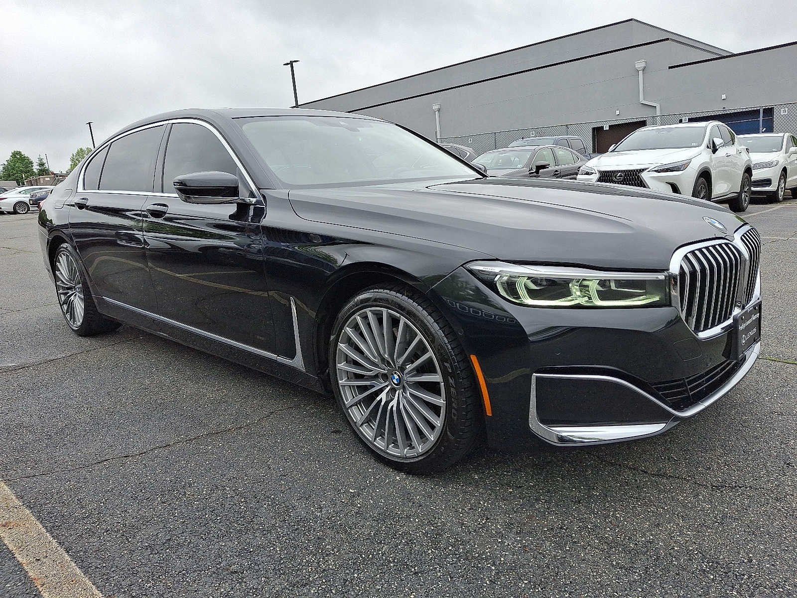 Thumbnail: 2022 BMW 7 Series - 3