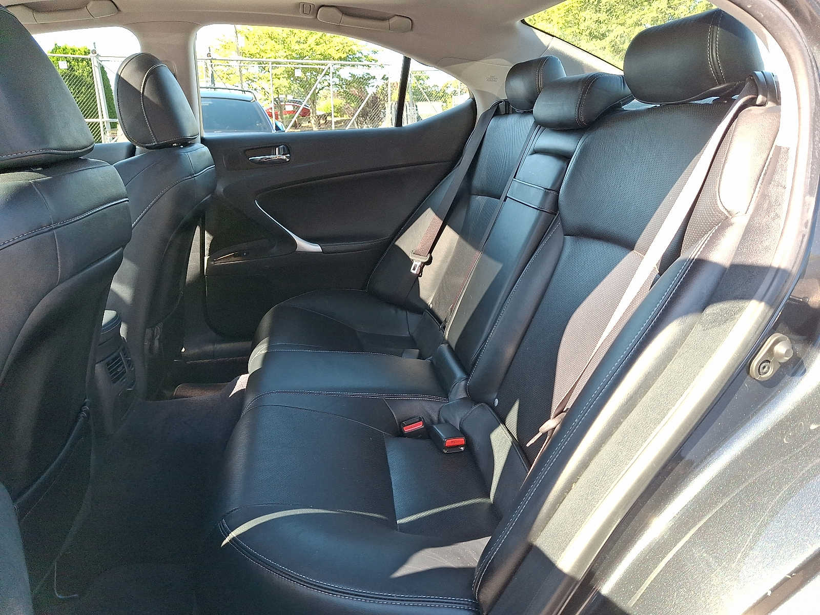 Thumbnail: 2011 Lexus IS - 9