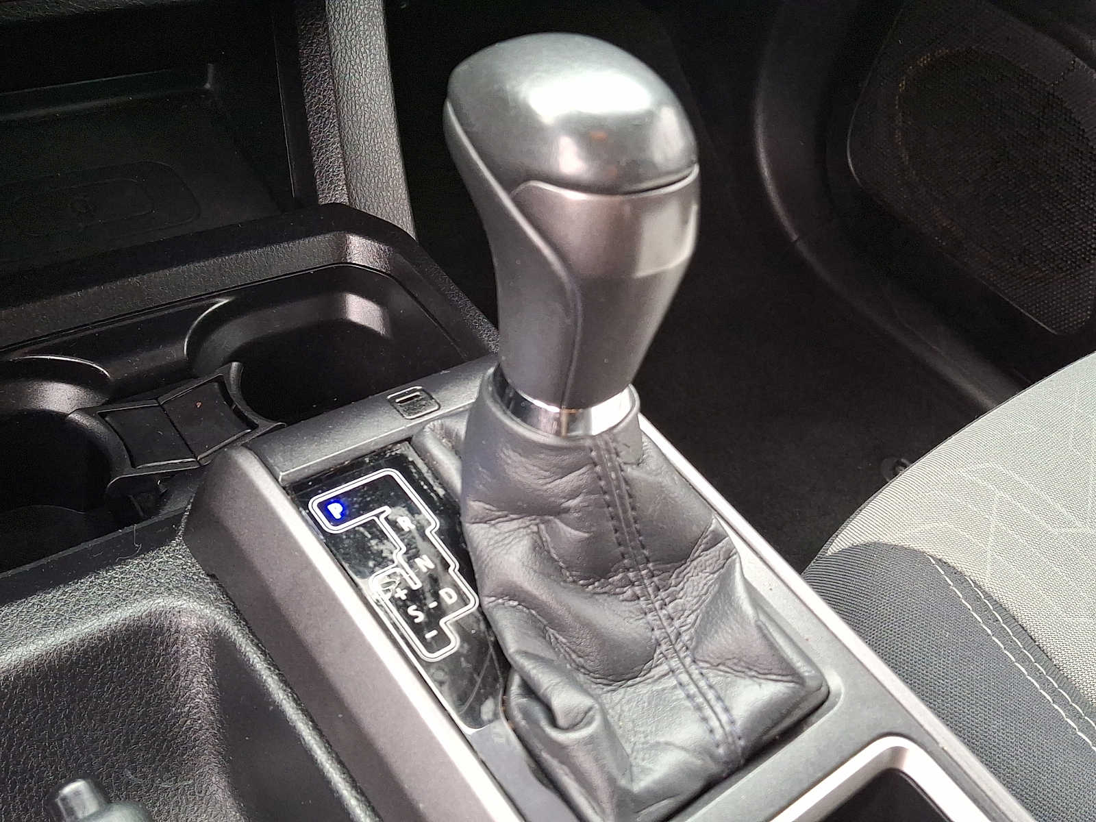 Thumbnail: 2021 Toyota Tacoma - 12