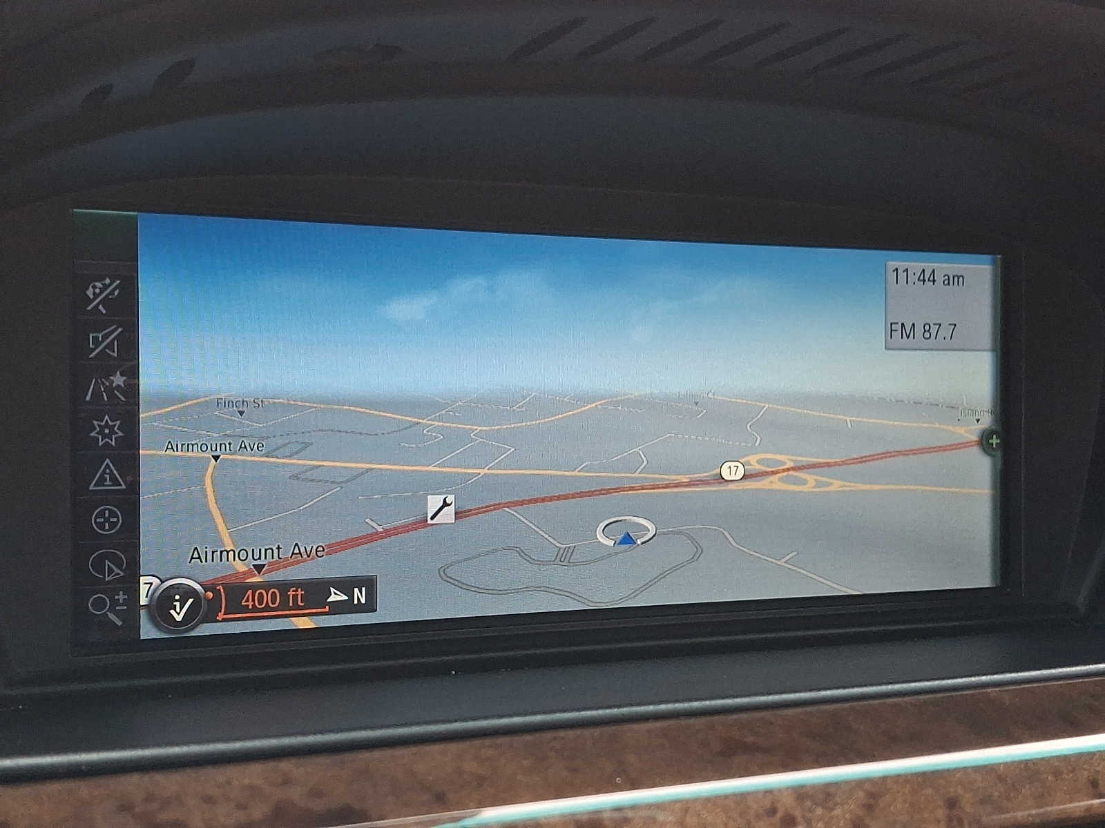 Thumbnail: 2010 BMW 3 Series - 15