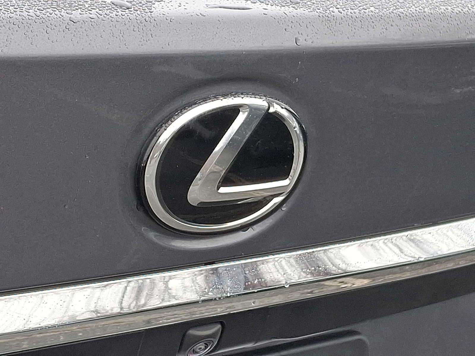 Thumbnail: 2020 Lexus ES - 26