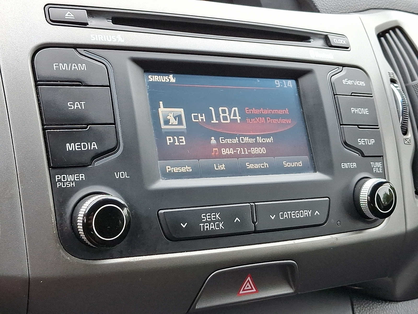 Thumbnail: 2014 Kia Sportage - 12