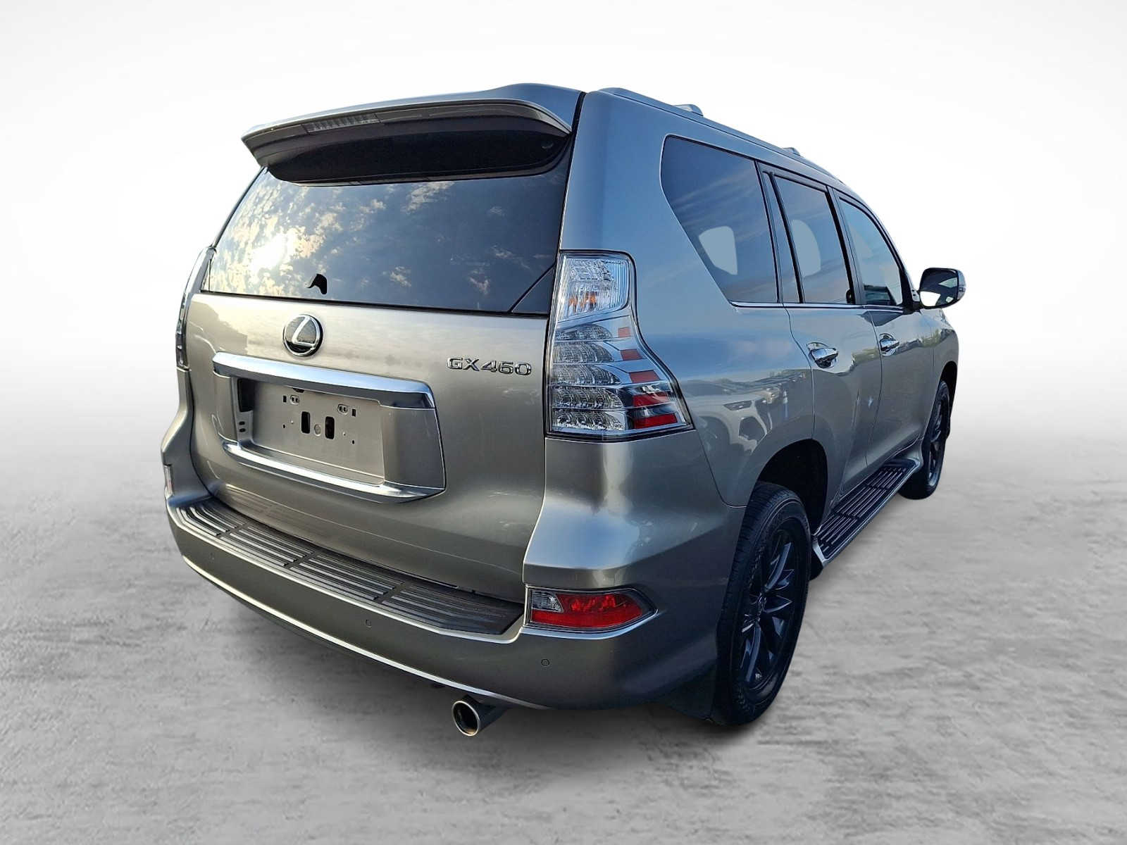 Thumbnail: 2023 Lexus GX - 4