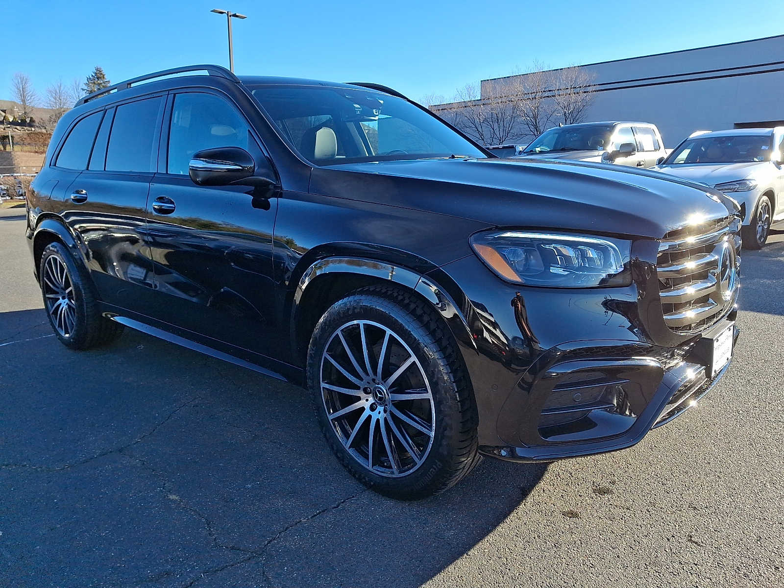 Thumbnail: 2025 Mercedes-Benz GLS - 3