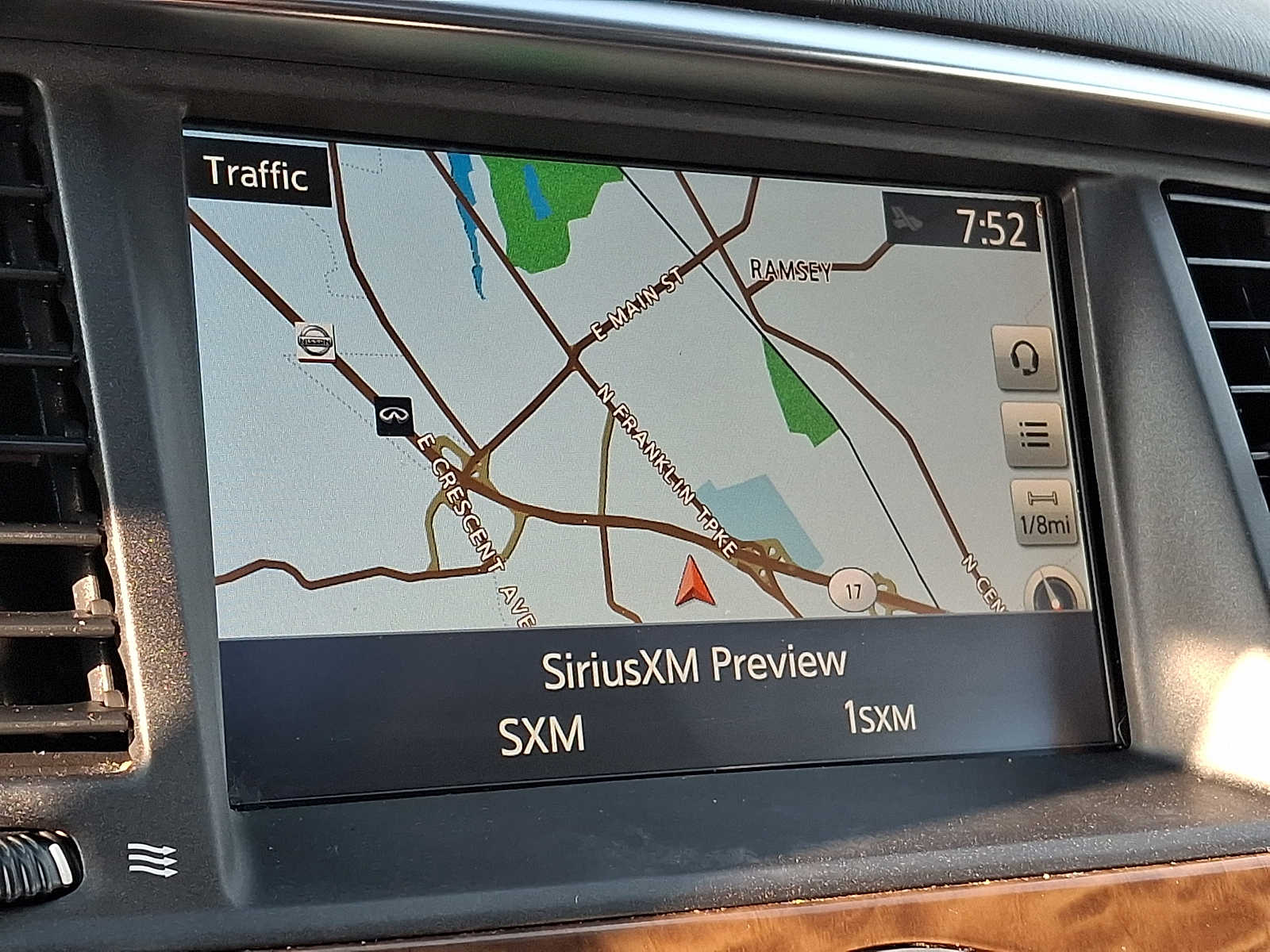 Thumbnail: 2018 Nissan Armada - 17