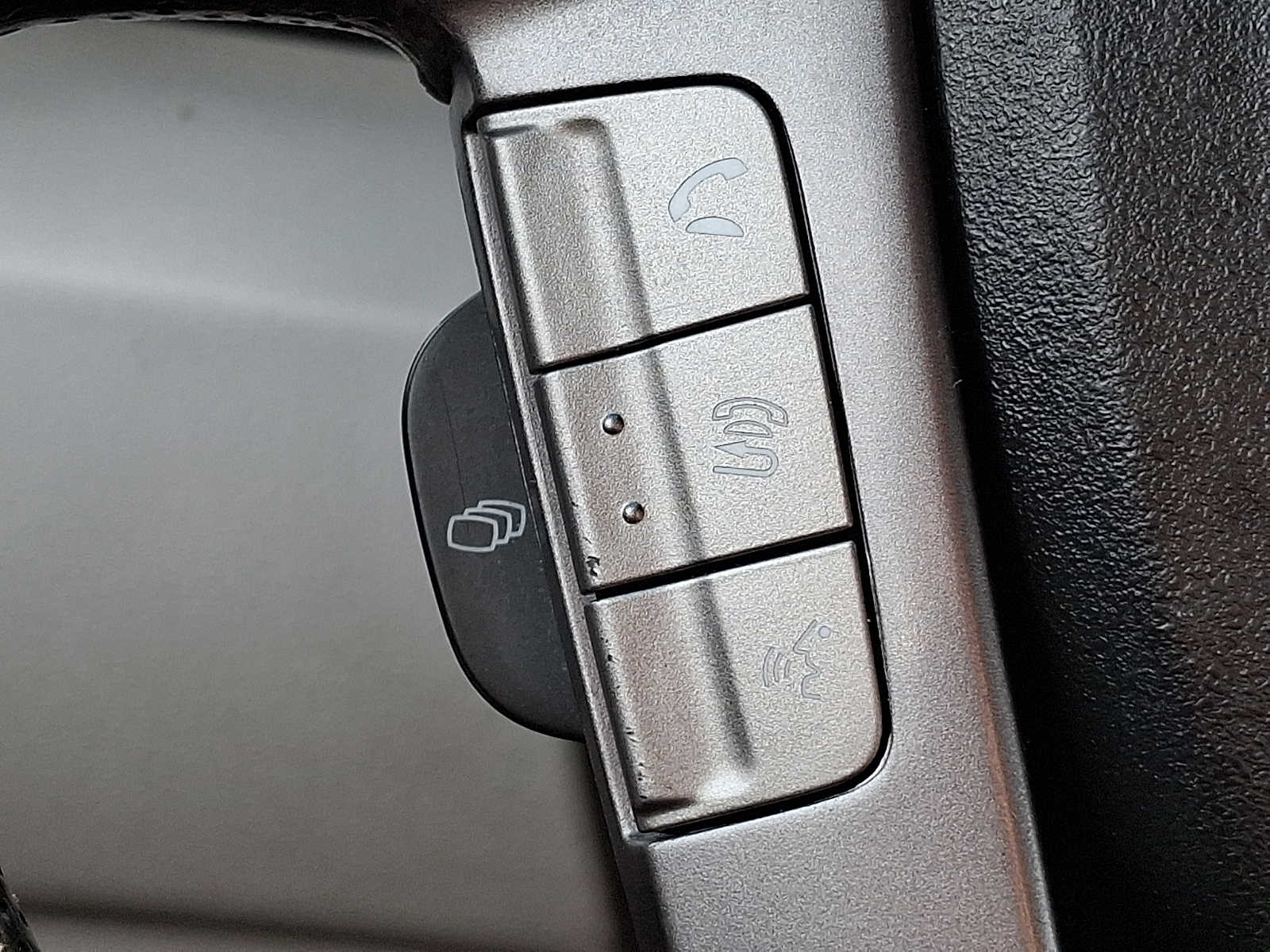 Thumbnail: 2014 Honda Odyssey - 22