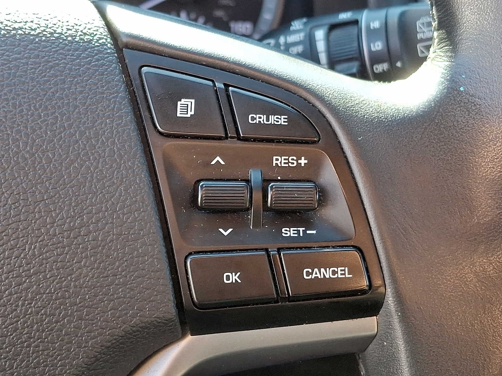Thumbnail: 2016 Hyundai Tucson - 19