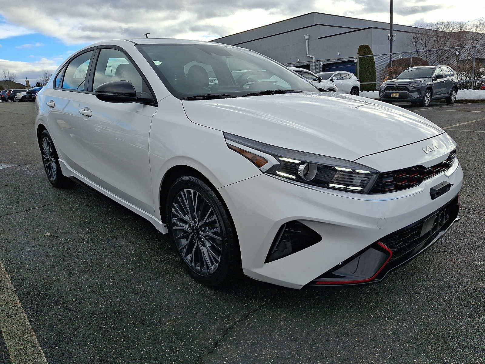 Thumbnail: 2023 Kia Forte - 3