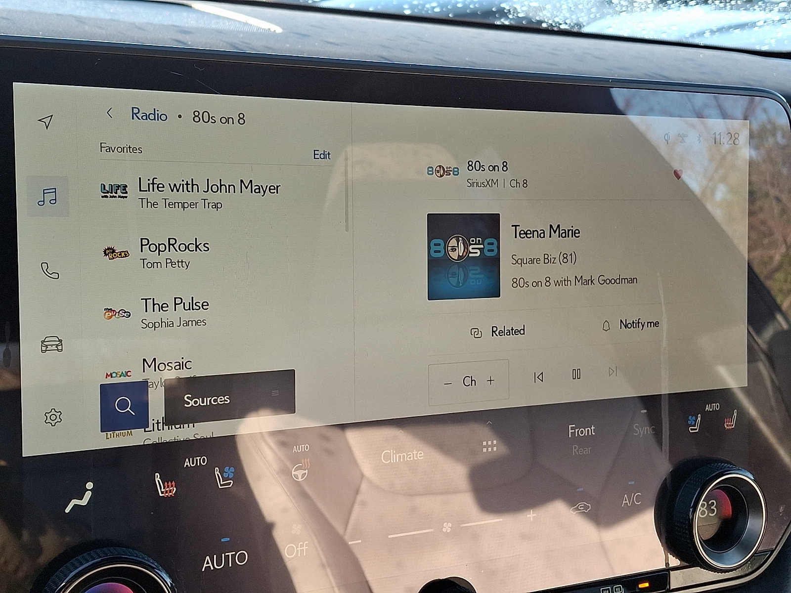 Thumbnail: 2023 Lexus RX - 15