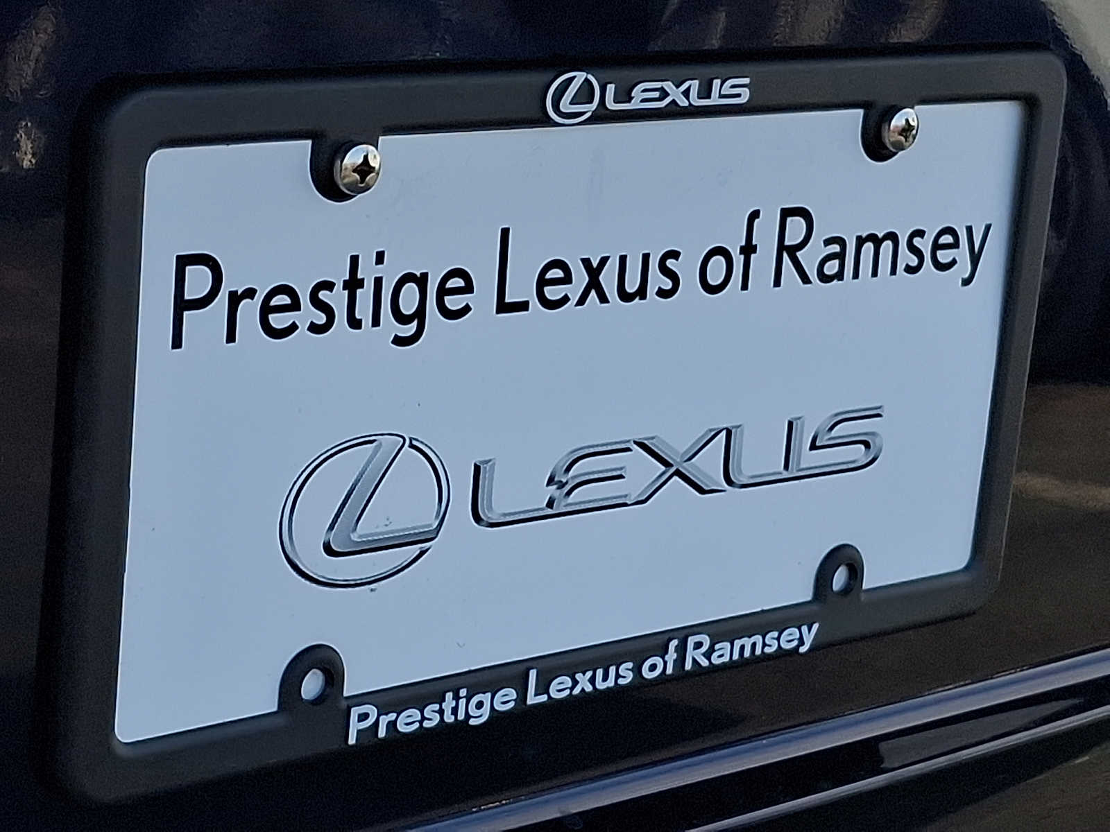 Thumbnail: 2023 Toyota Highlander - 31