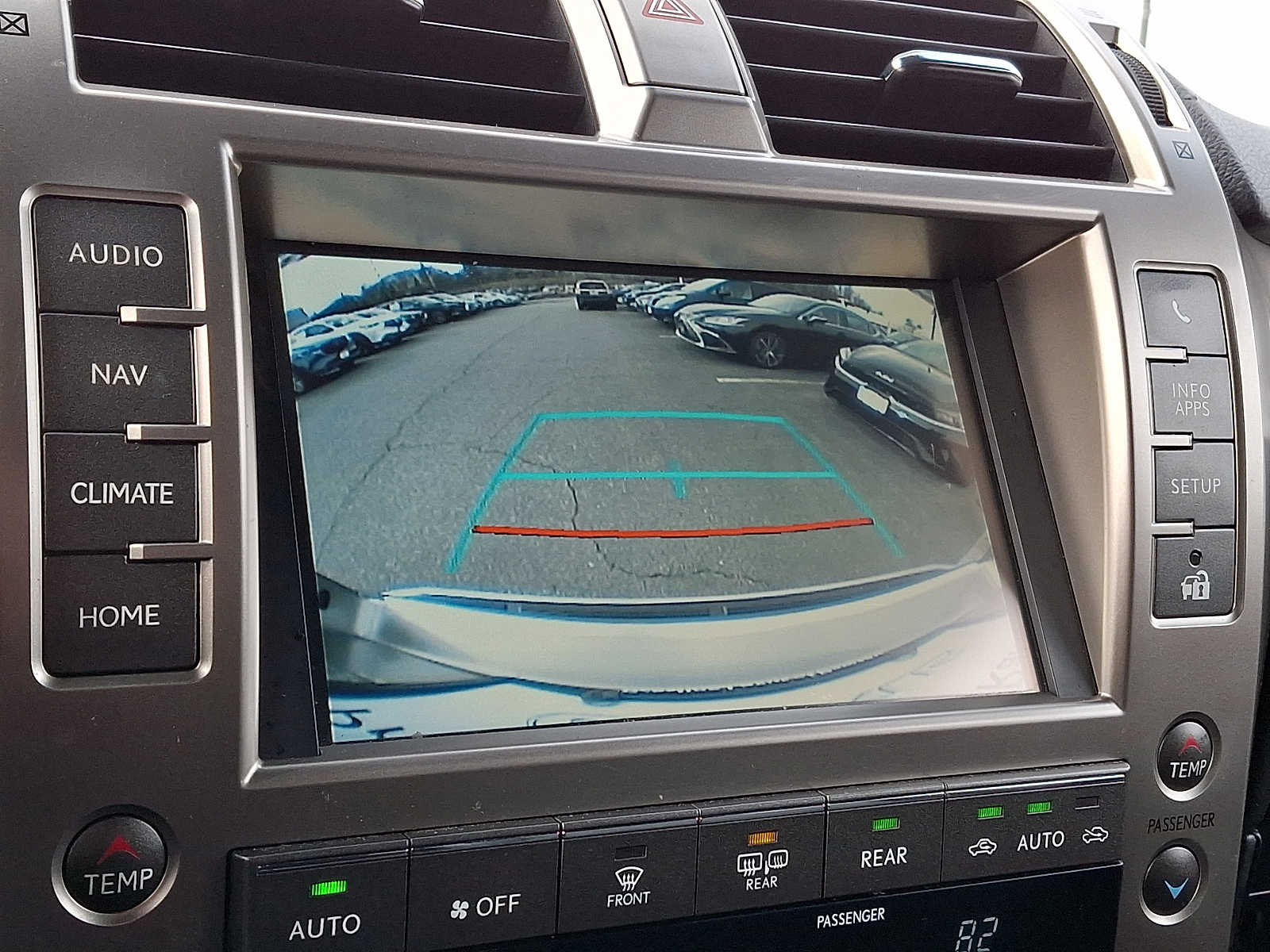 Thumbnail: 2021 Lexus GX - 16