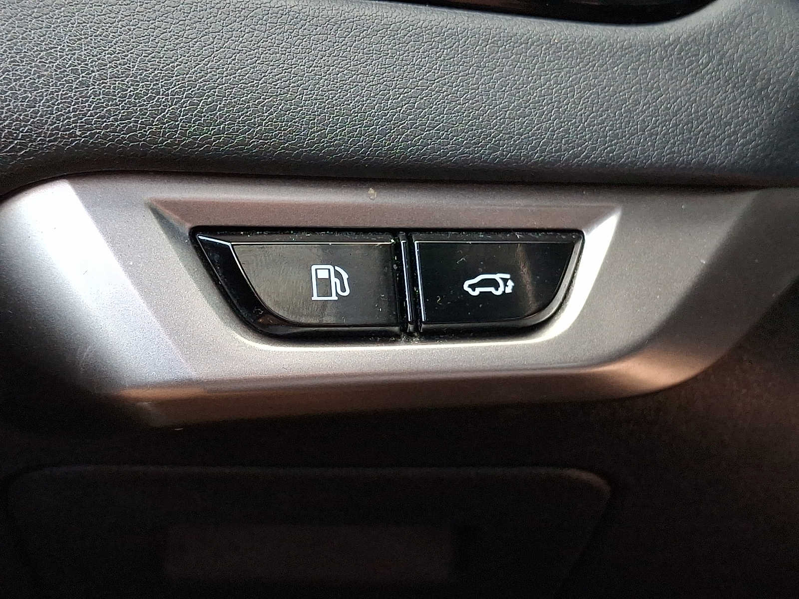 Thumbnail: 2024 Lexus RX - 22