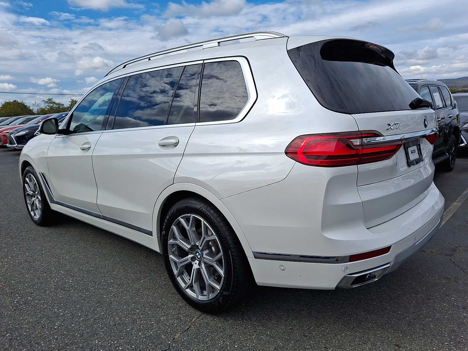 Thumbnail: 2021 BMW X7 - 6