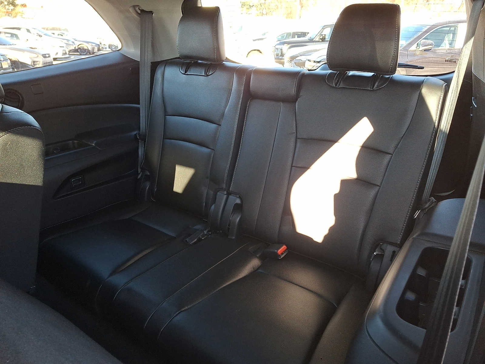 Thumbnail: 2019 Honda Pilot - 10