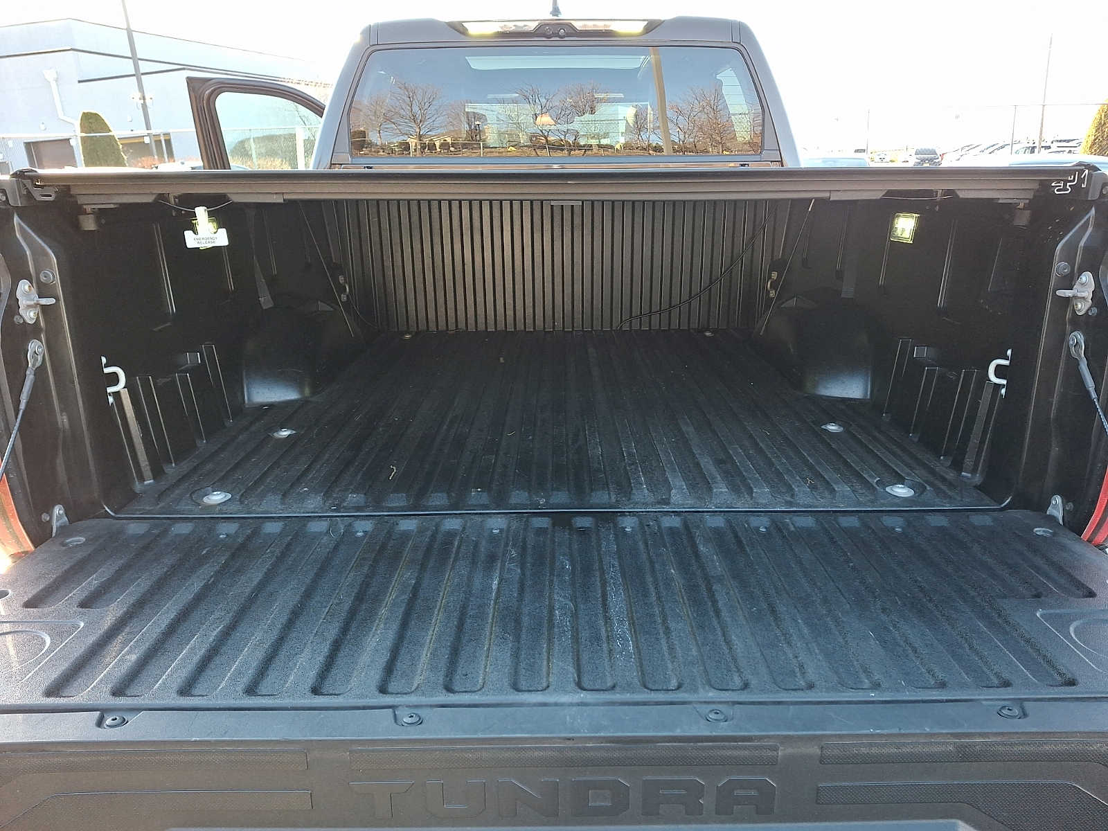 Thumbnail: 2023 Toyota Tundra - 25