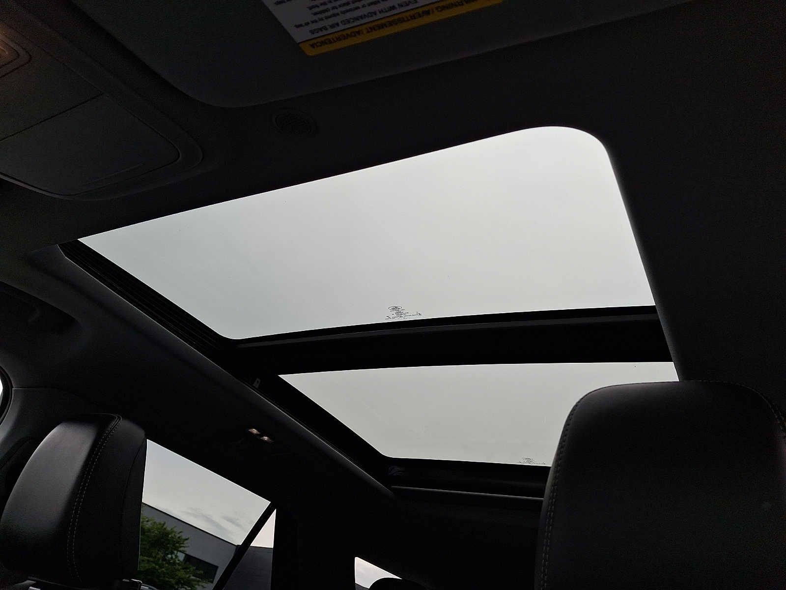 Thumbnail: 2021 Ford Explorer - 12