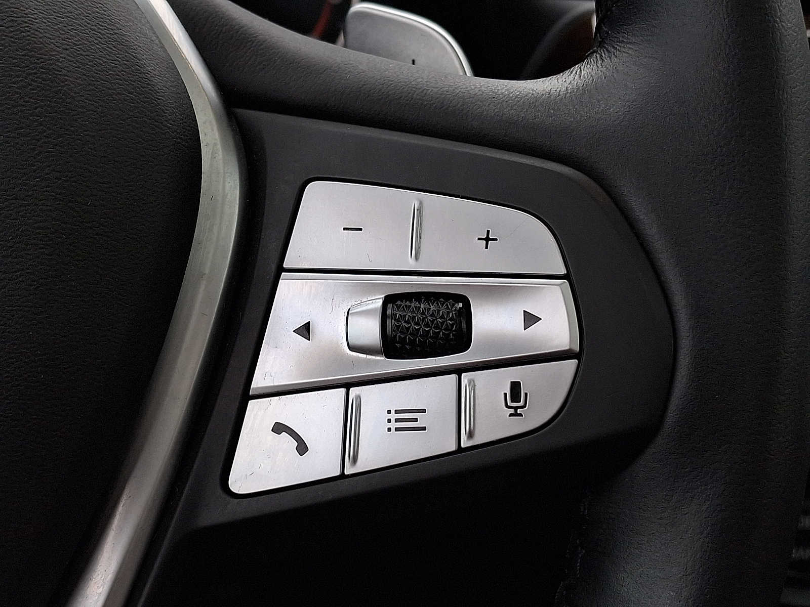 Thumbnail: 2023 BMW X3 - 18