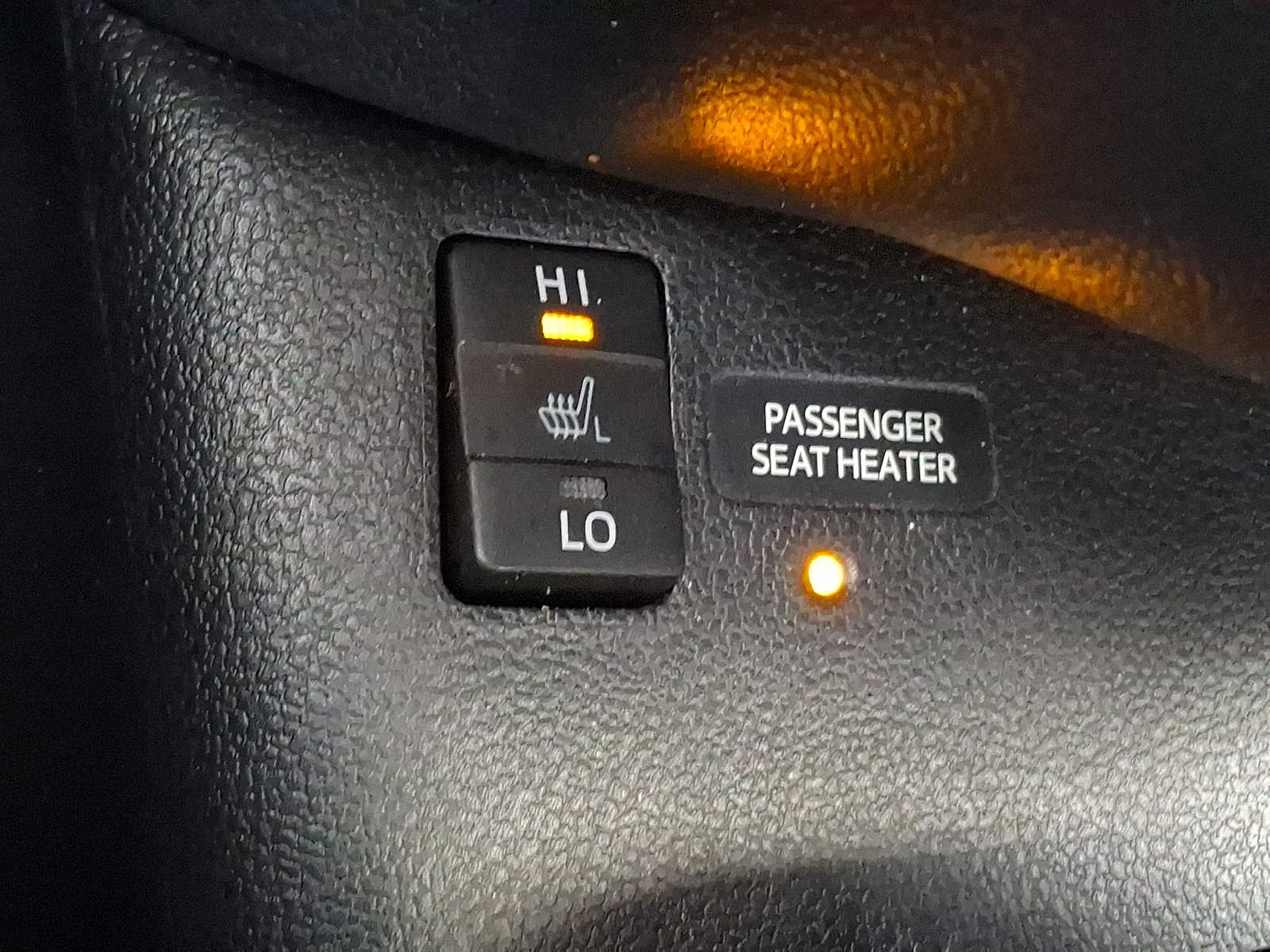 Thumbnail: 2017 Toyota Prius Prime - 19