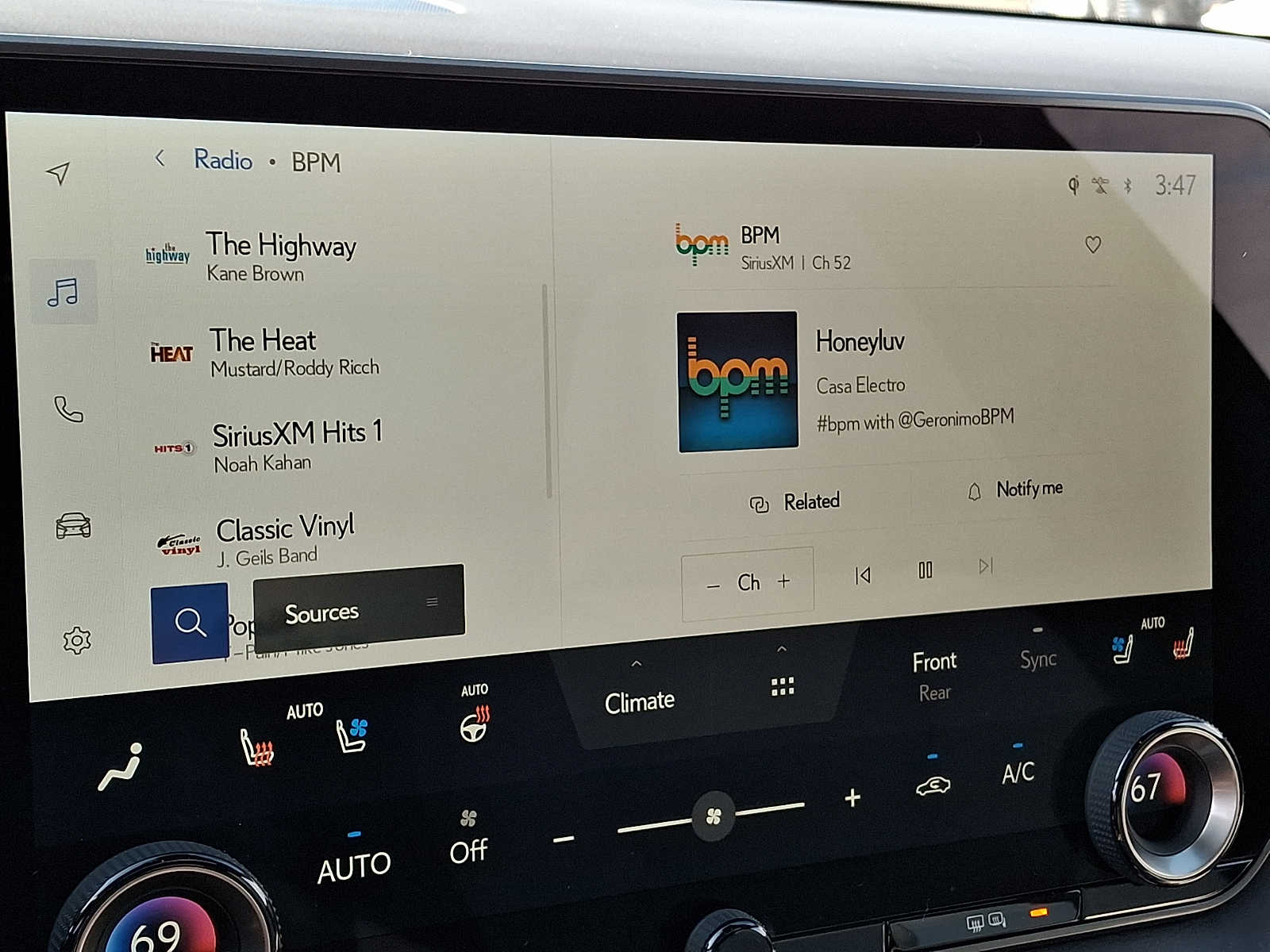 Thumbnail: 2025 Lexus RX - 15