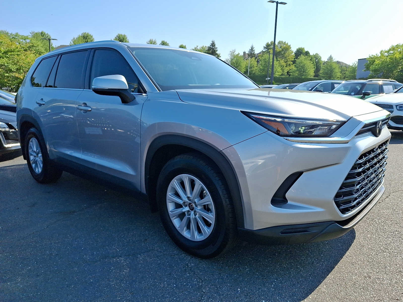 Thumbnail: 2024 Toyota Grand Highlander - 3