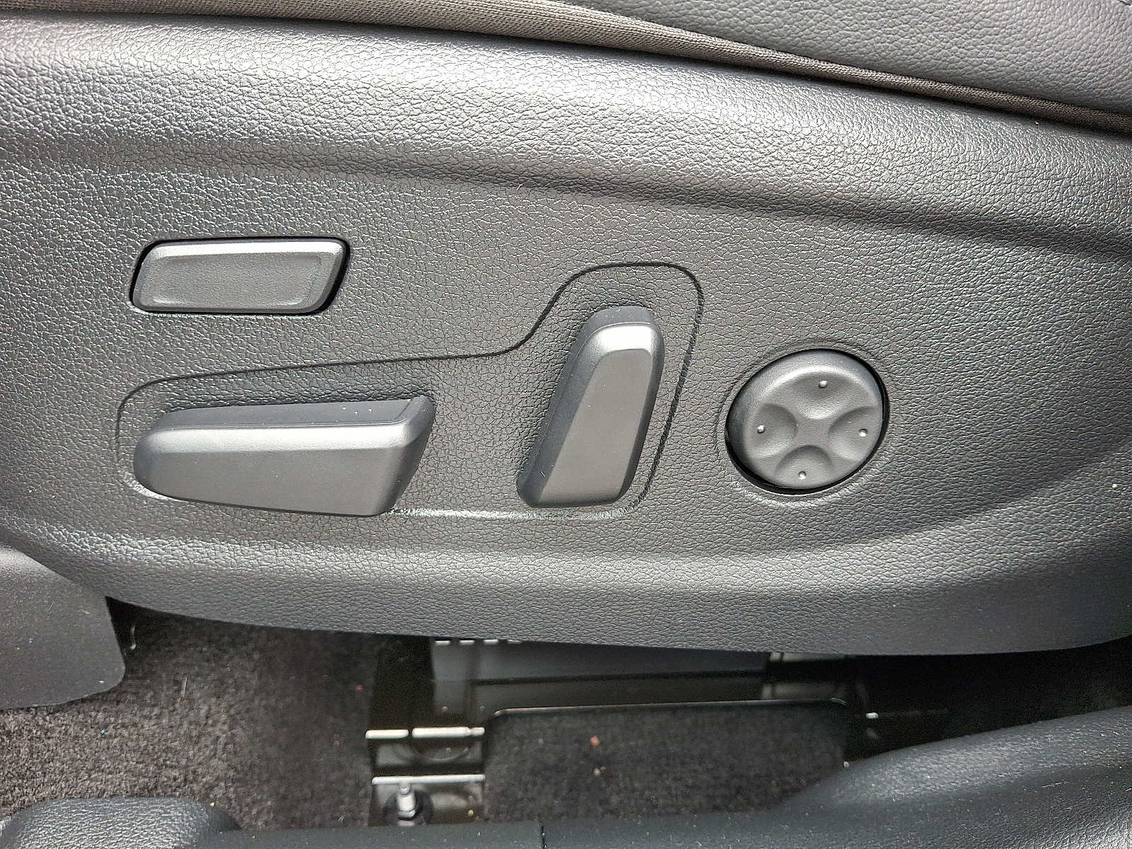 2022 Hyundai Santa Fe Limited 11