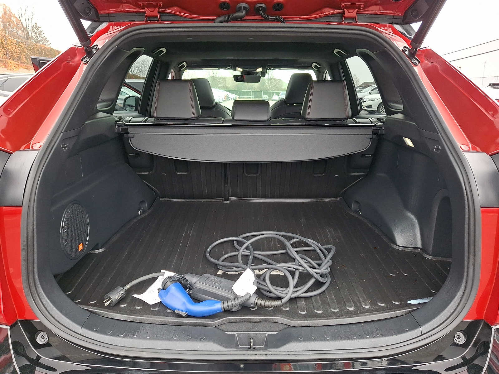 Thumbnail: 2023 Toyota RAV4 - 28