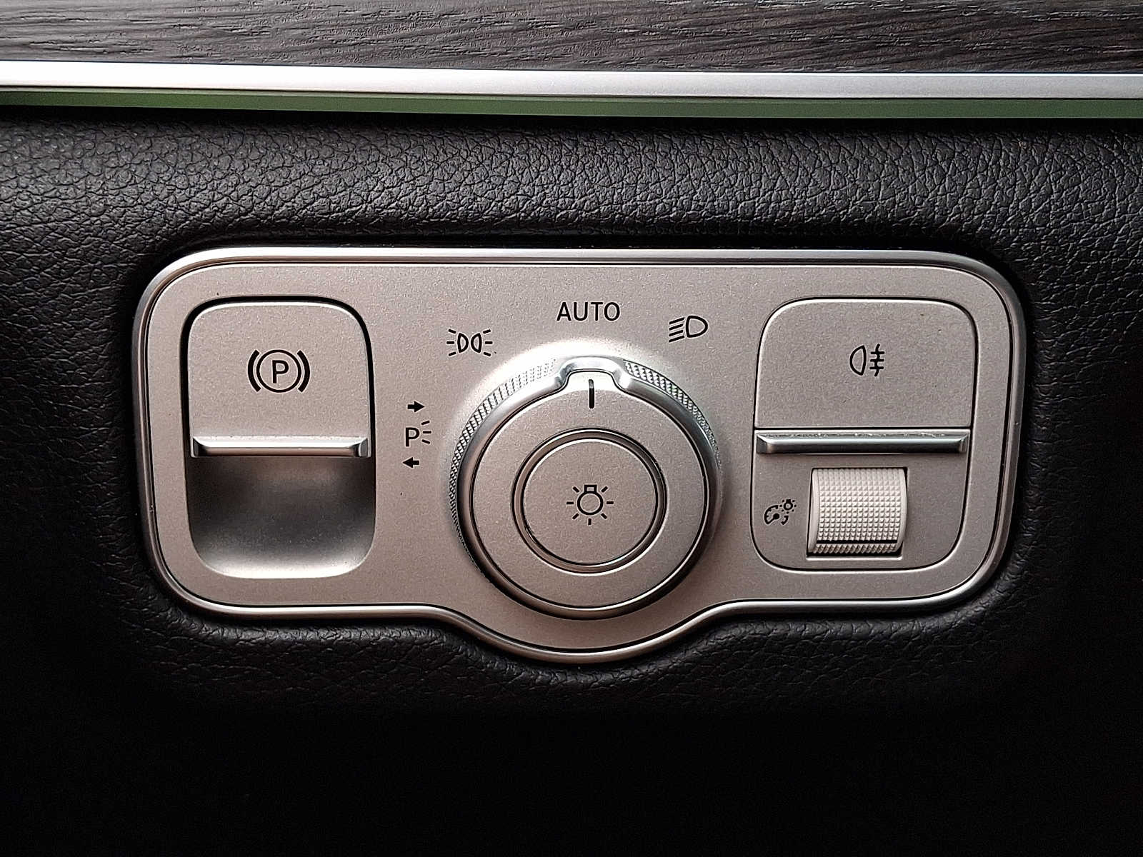 Thumbnail: 2022 Mercedes-Benz GLE - 21