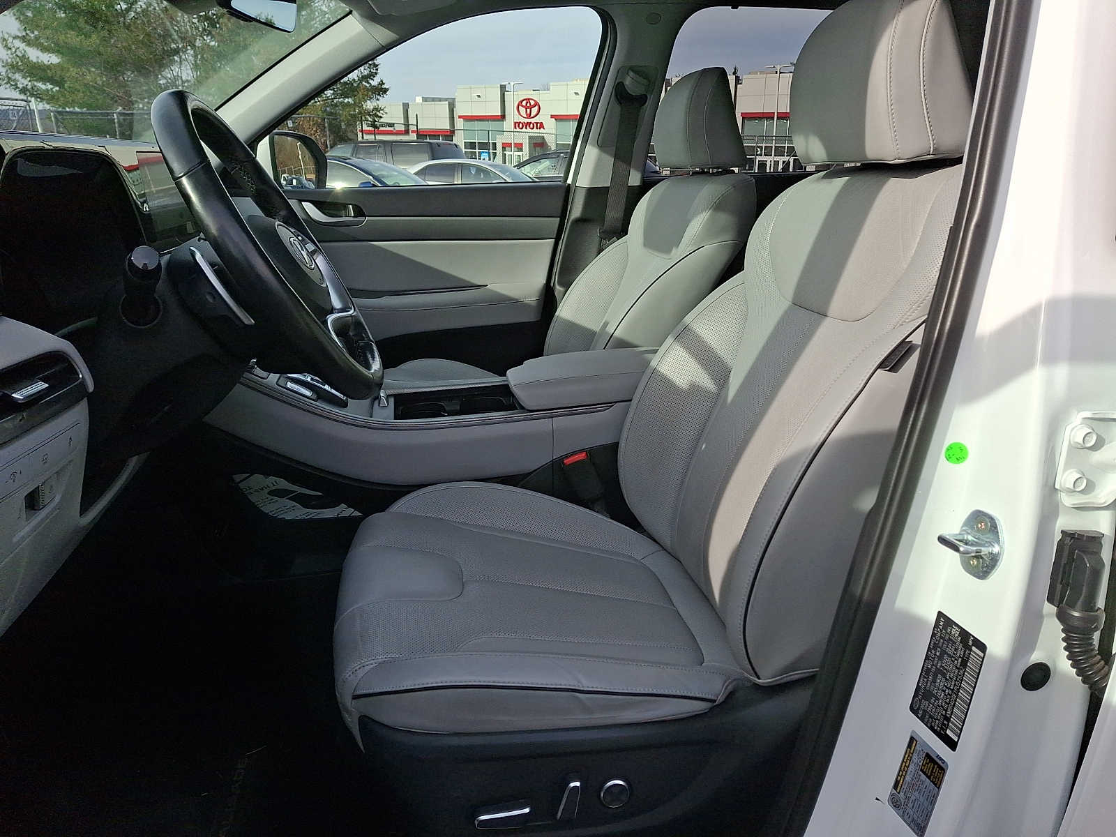 Thumbnail: 2023 Hyundai Palisade - 11