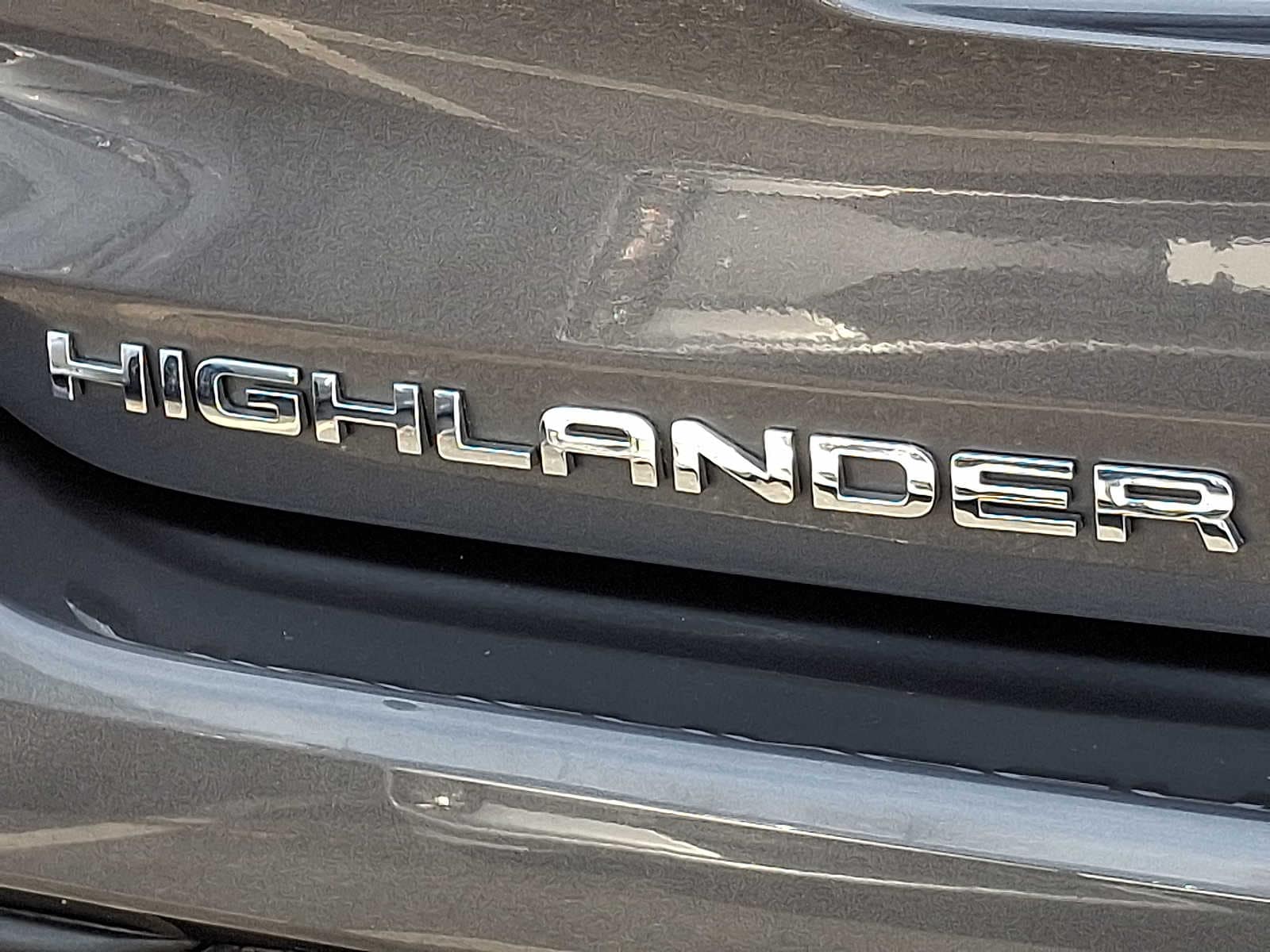 Thumbnail: 2021 Toyota Highlander - 30