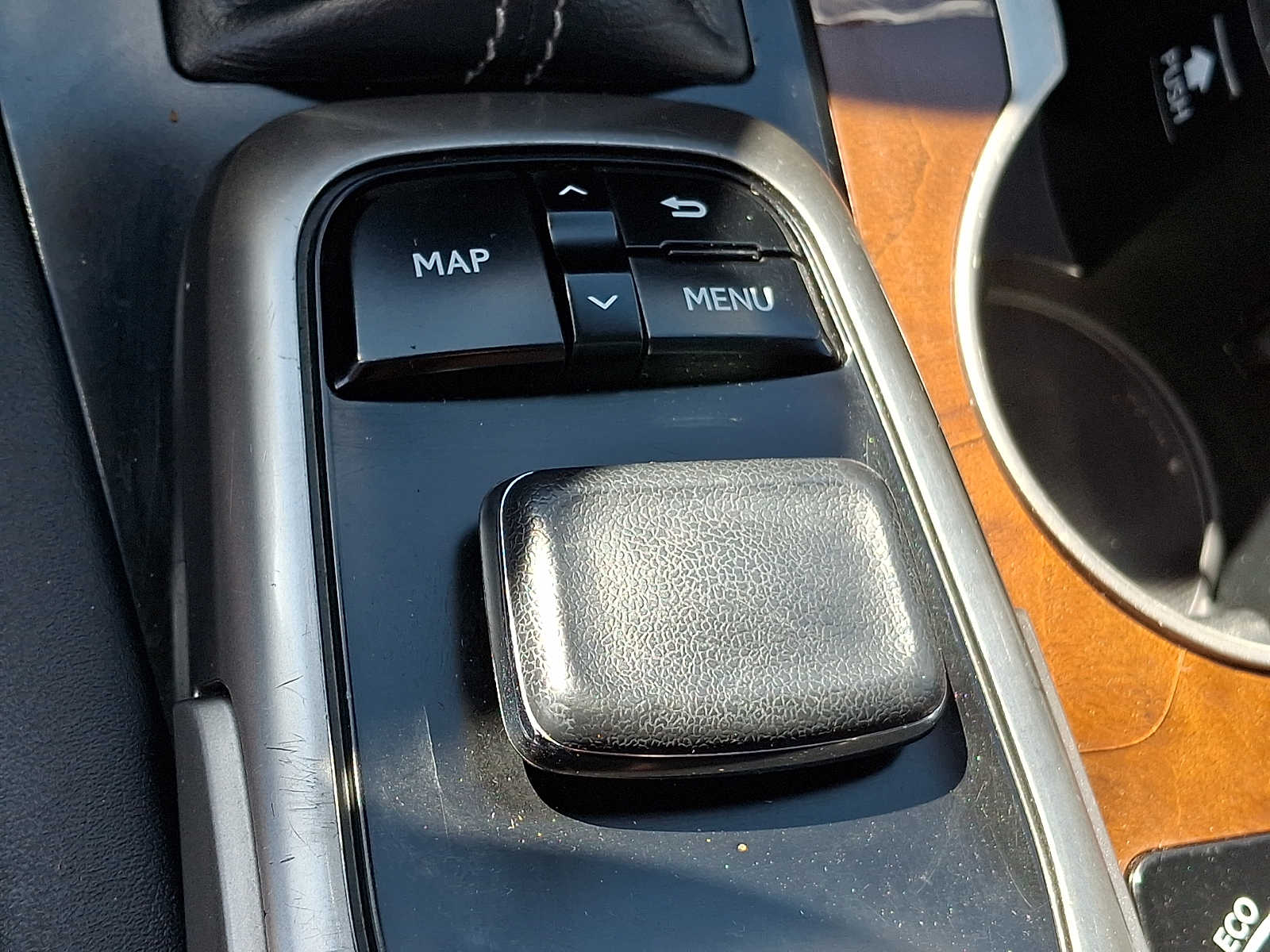 Thumbnail: 2017 Lexus RX - 21