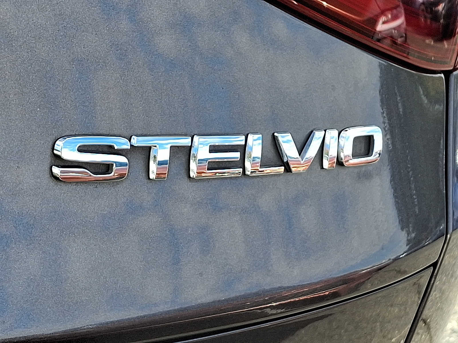Thumbnail: 2019 Alfa Romeo Stelvio - 28